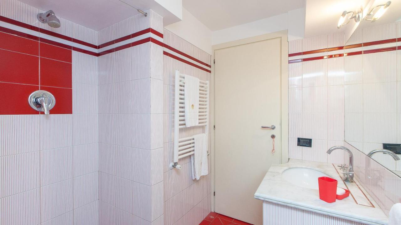 Trevi Colour- Rental In Rome Bagian luar foto